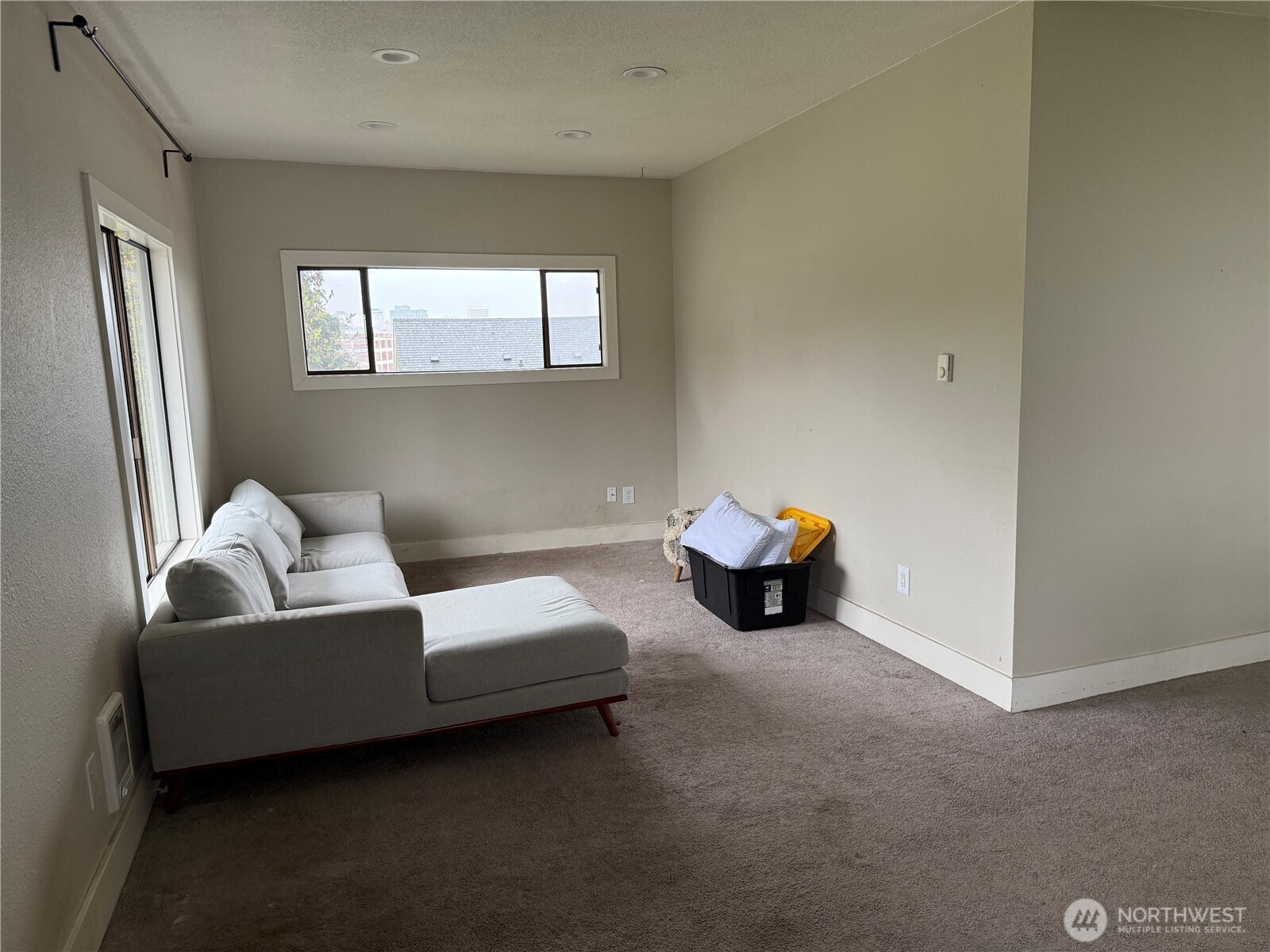 2815 S D Street , Tacoma, WA 98402-1105