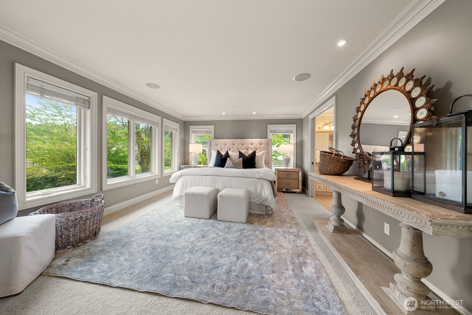 3424 97th Avenue SE, Mercer Island, WA 98040