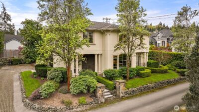 3424 97th Avenue SE, Mercer Island, WA 98040