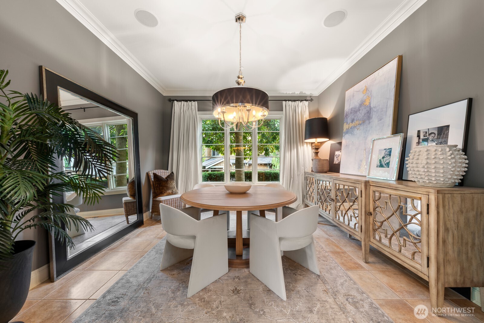 3424 97th Avenue SE, Mercer Island, WA 98040