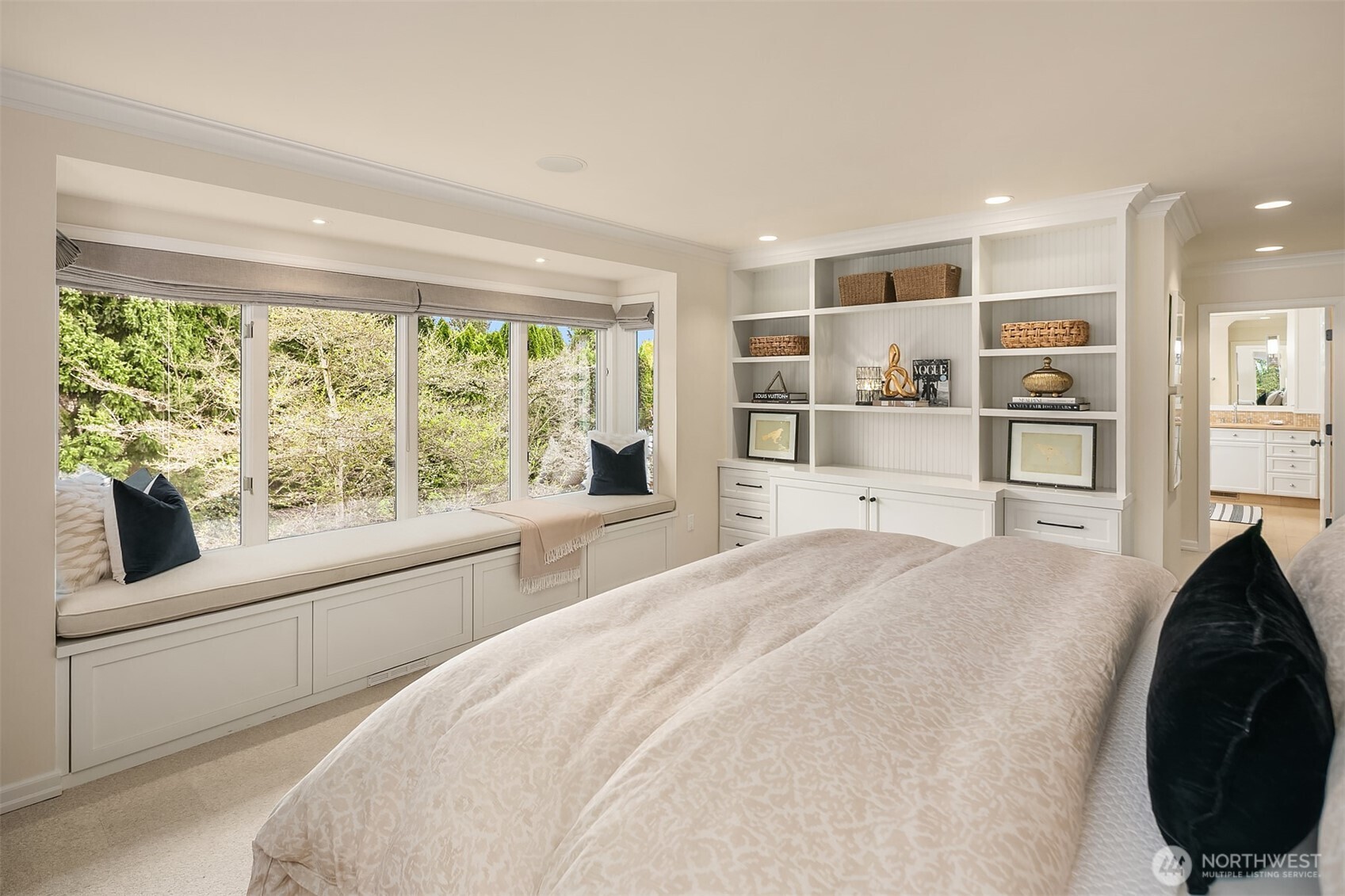 838 Evergreen Point Road , Medina, WA 98039