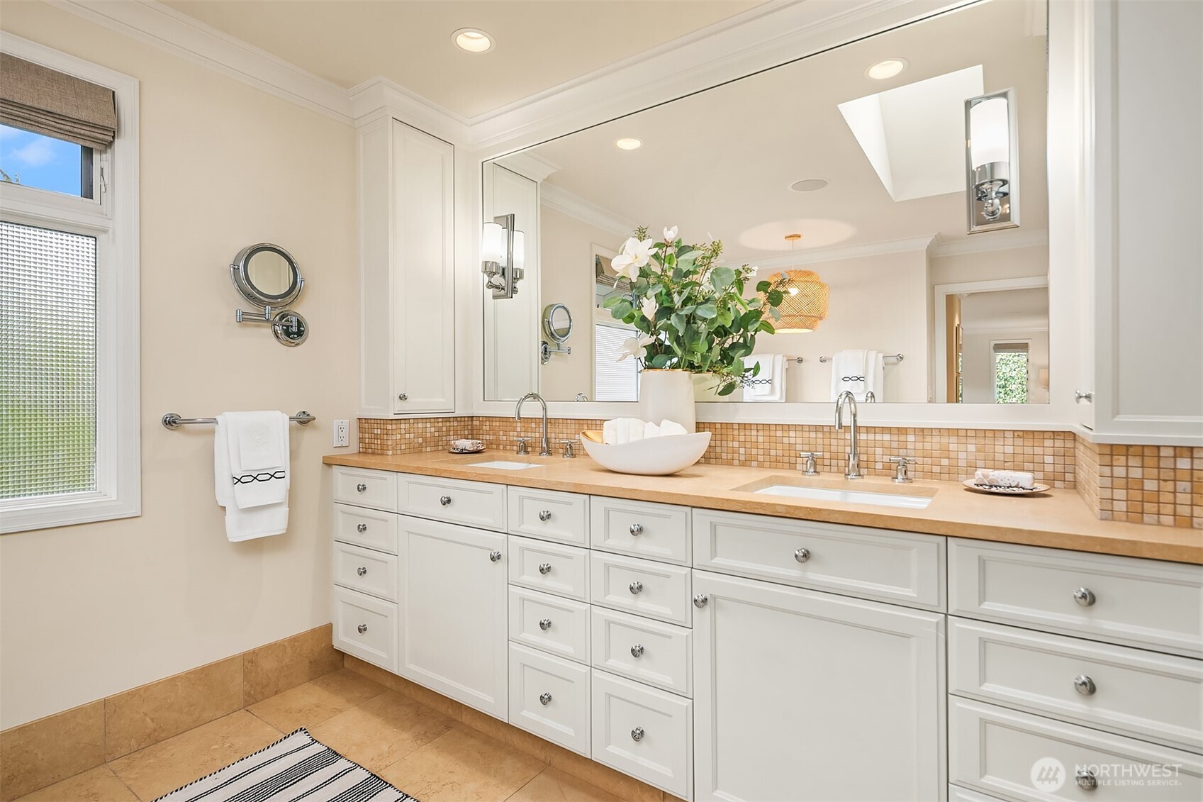 838 Evergreen Point Road , Medina, WA 98039