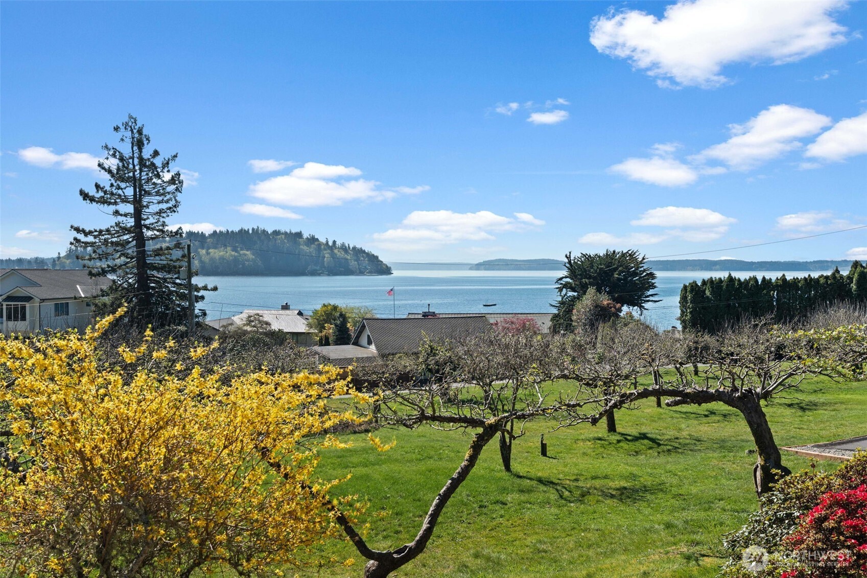 10427 Powell Drive NW, Gig Harbor, WA 98335