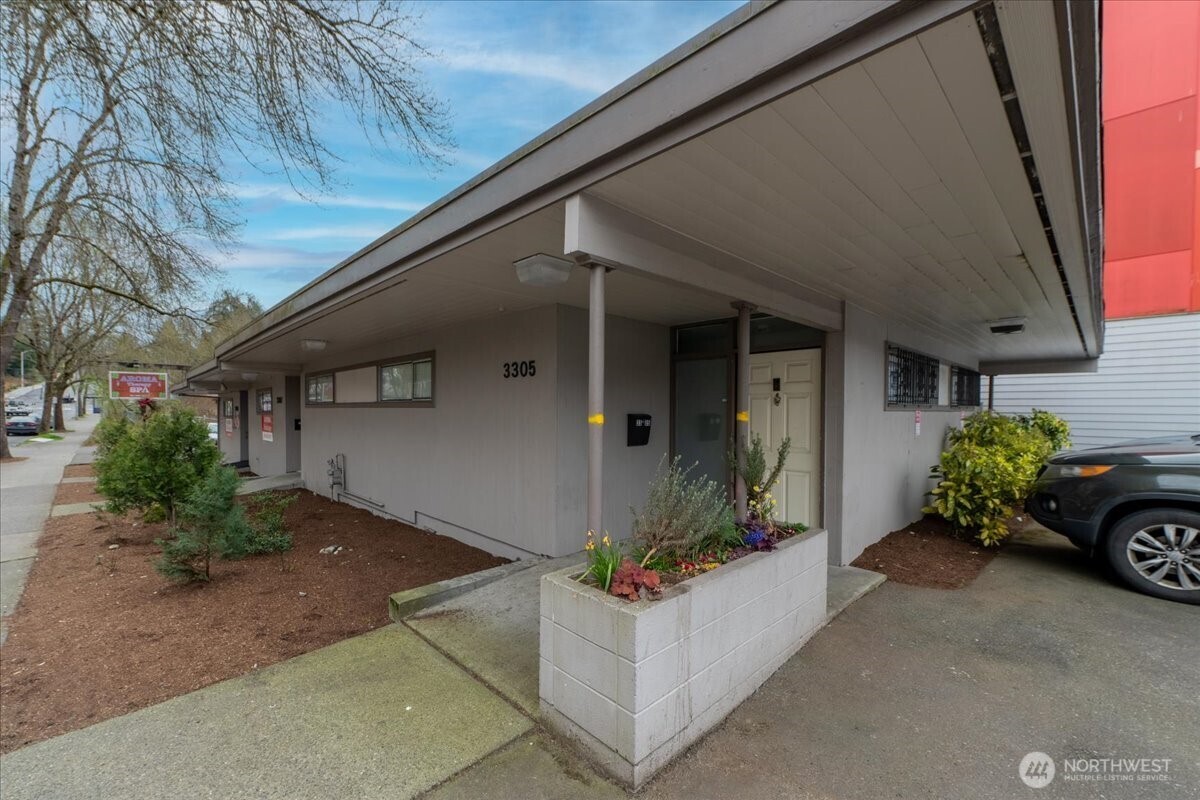 3305 NE 125th Street , Seattle, WA 98125