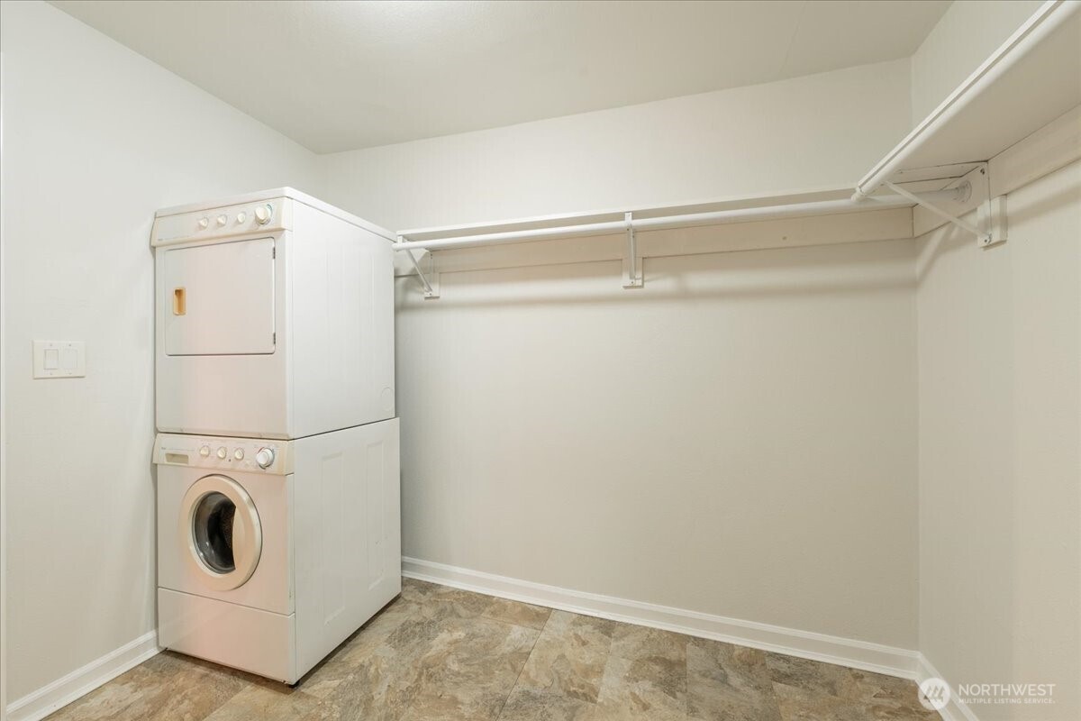 3305 NE 125th Street , Seattle, WA 98125
