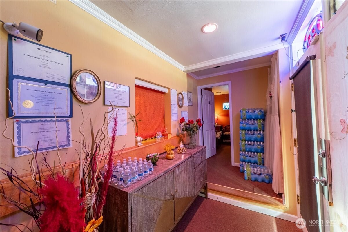 3305 NE 125th Street , Seattle, WA 98125