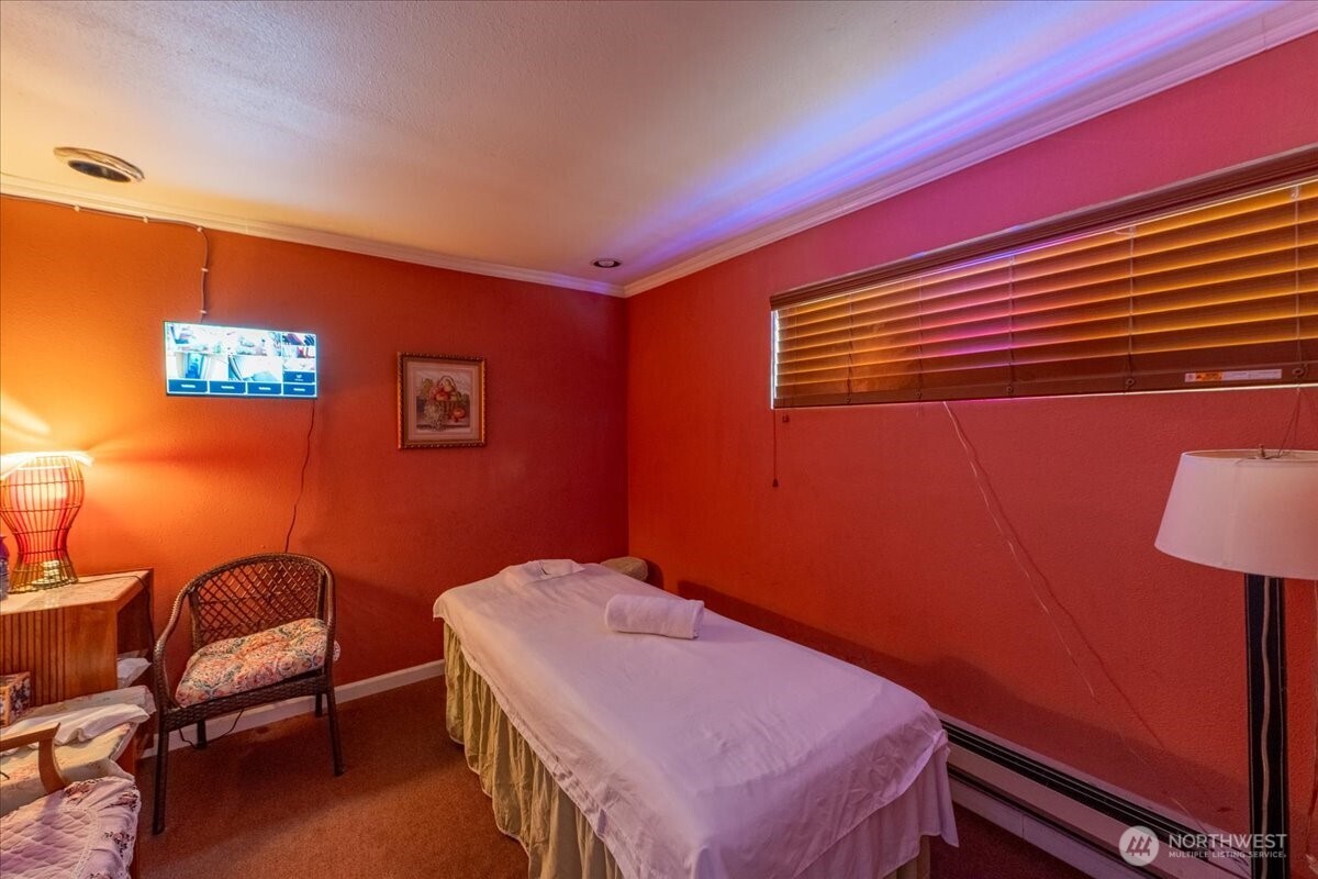 3305 NE 125th Street , Seattle, WA 98125