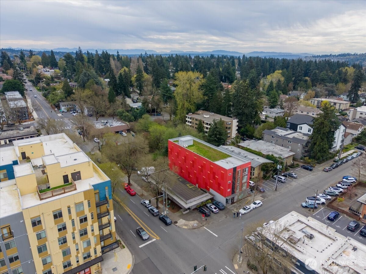 3305 NE 125th Street , Seattle, WA 98125