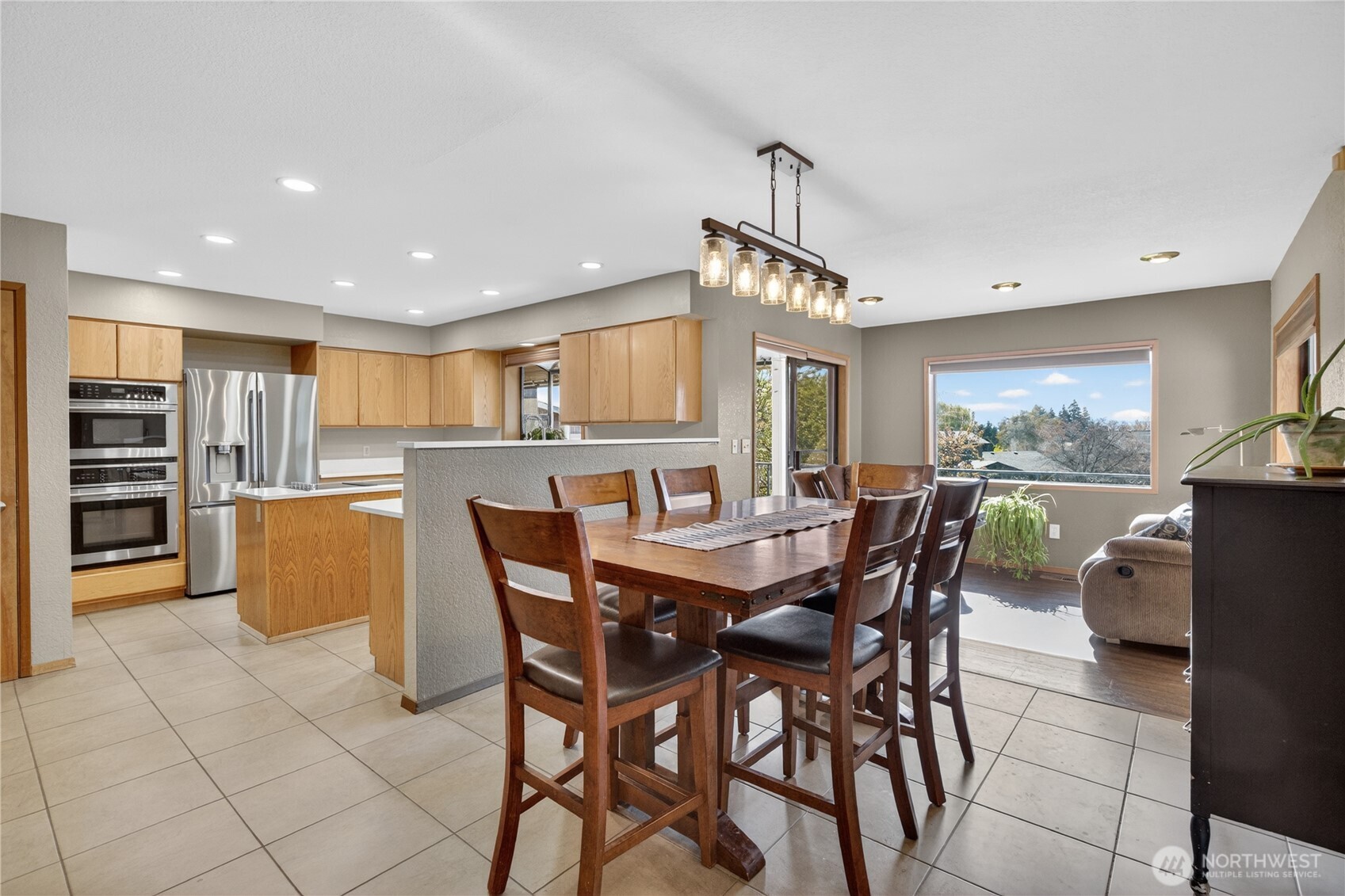 2629 Lemaister Avenue , Wenatchee, WA 98801