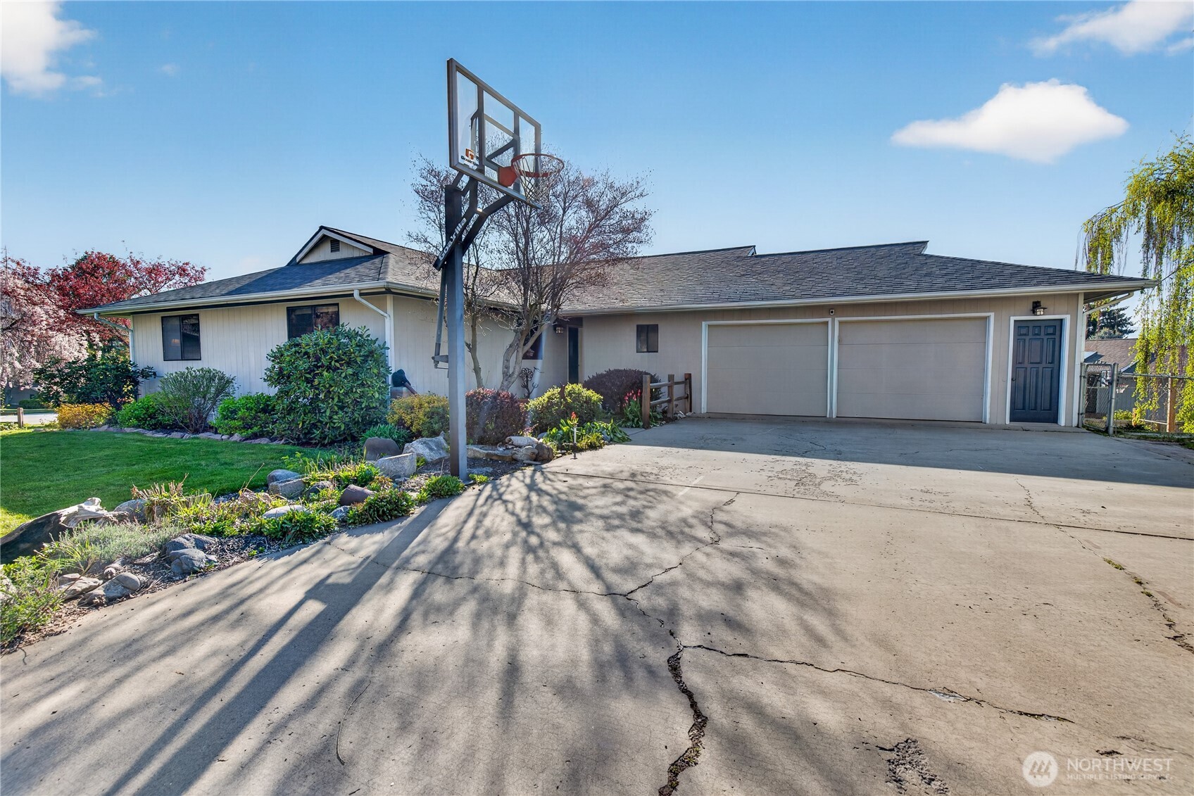 2629 Lemaister Avenue , Wenatchee, WA 98801