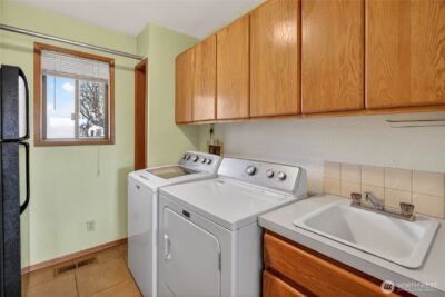 2629 Lemaister Avenue , Wenatchee, WA 98801 - Photo 22