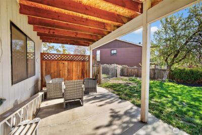 2629 Lemaister Avenue , Wenatchee, WA 98801 - Photo 9