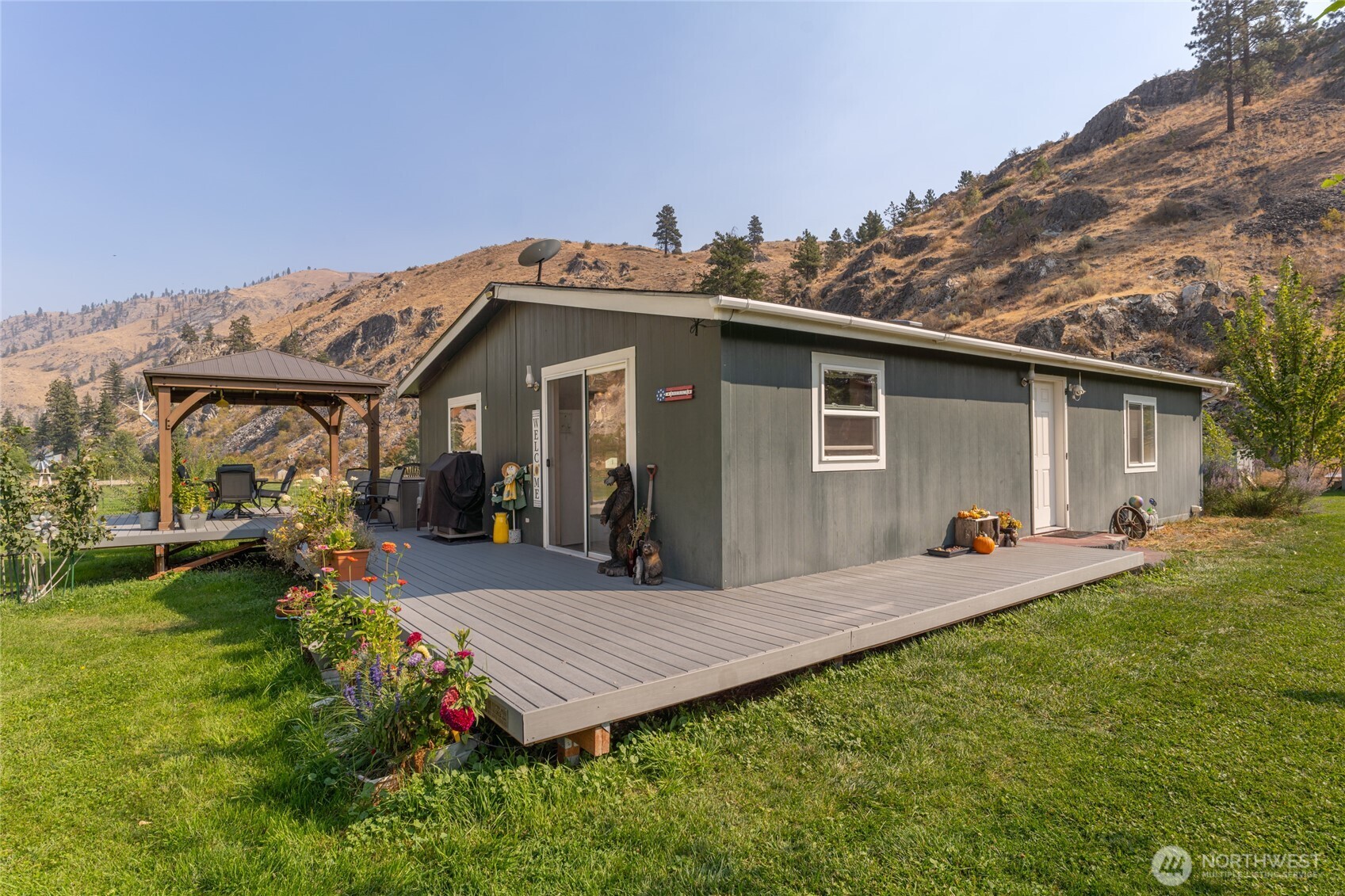 2560 Antione Creek , Chelan, WA 98816