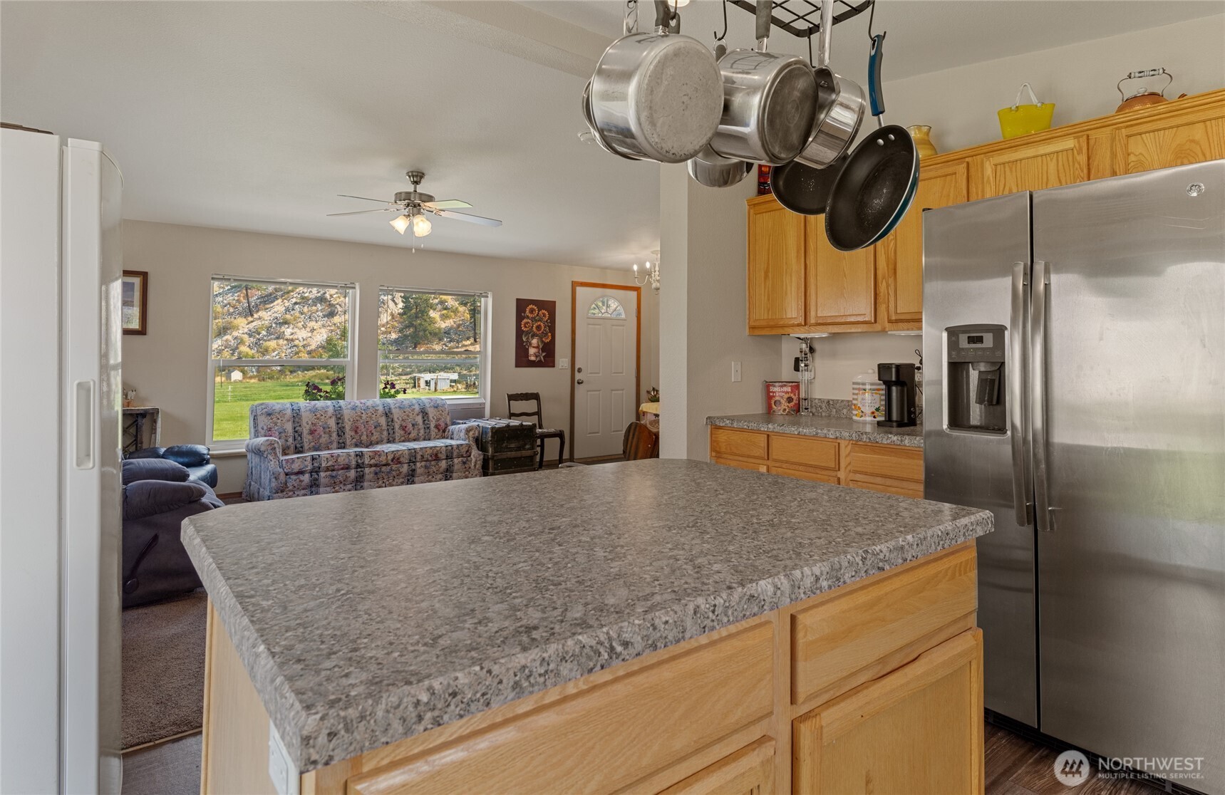 2560 Antione Creek , Chelan, WA 98816