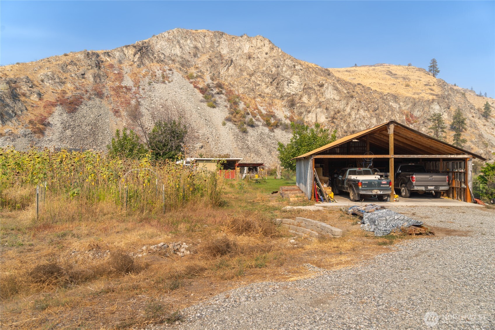 2560 Antione Creek , Chelan, WA 98816