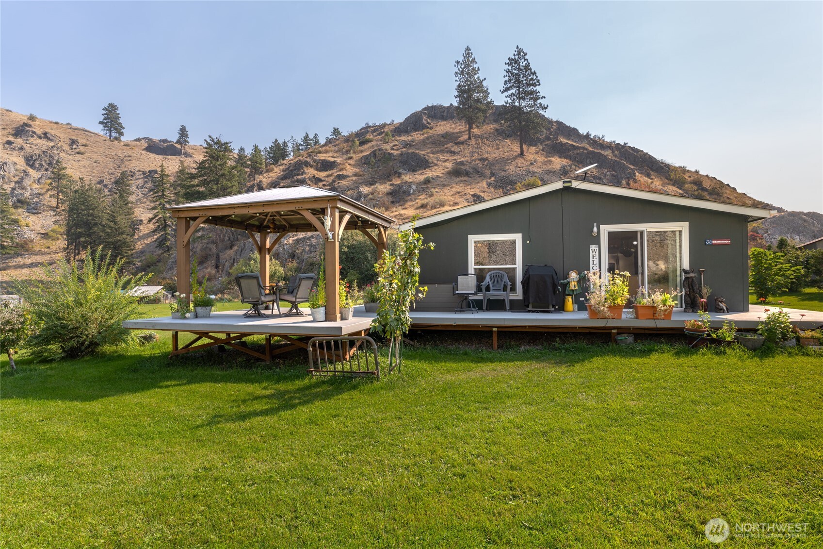 2560 Antione Creek , Chelan, WA 98816