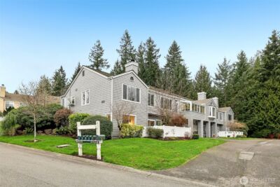 3625 224th Place SE, Issaquah, WA 98029 - Photo 2