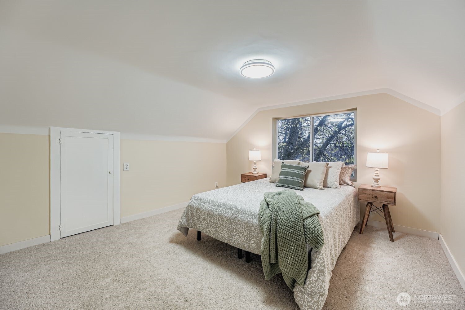 102 N Street NE, Auburn, WA 98002