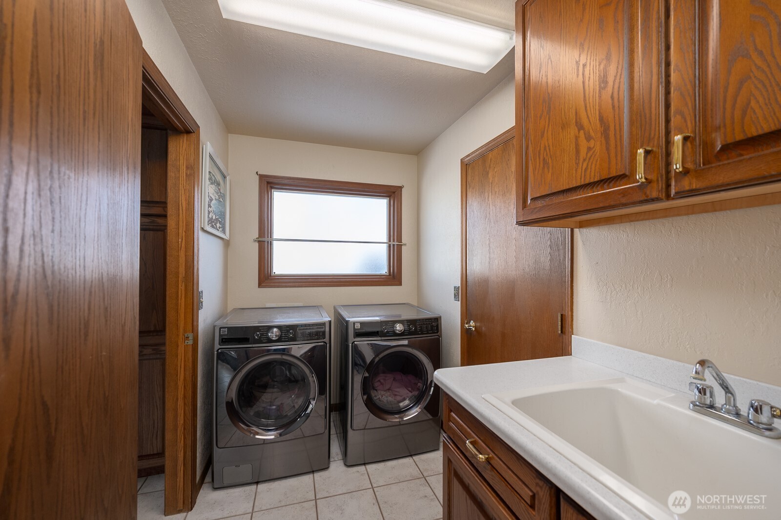939 S Laguna Drive , Moses Lake, WA 98837