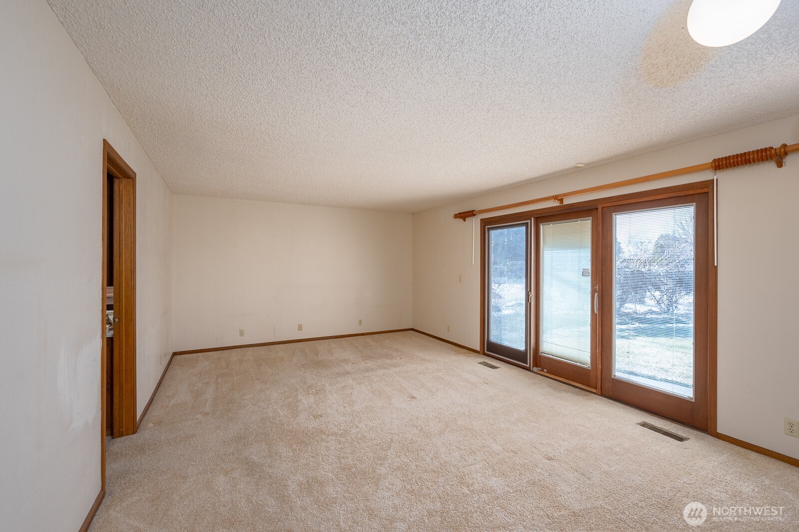 939 S Laguna Drive , Moses Lake, WA 98837