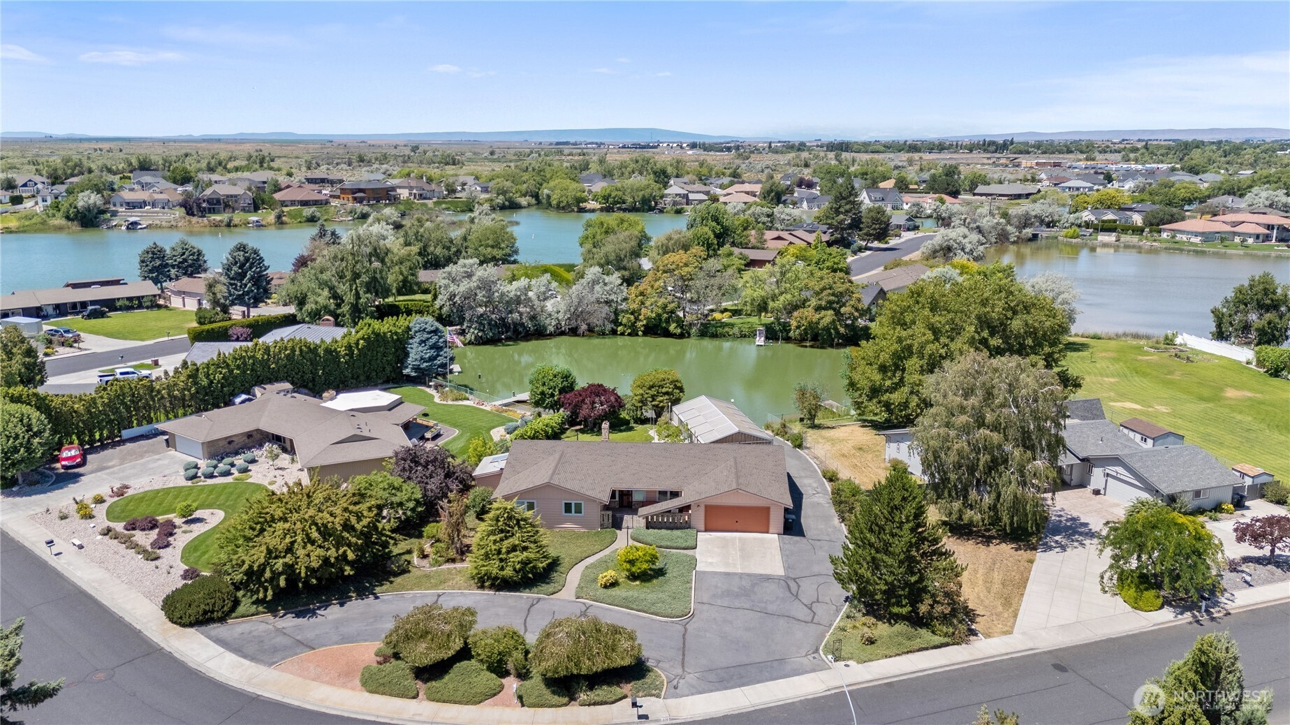 939 S Laguna Drive , Moses Lake, WA 98837