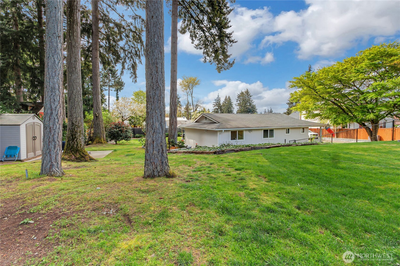 10102 99th St SW , Lakewood, WA 98498