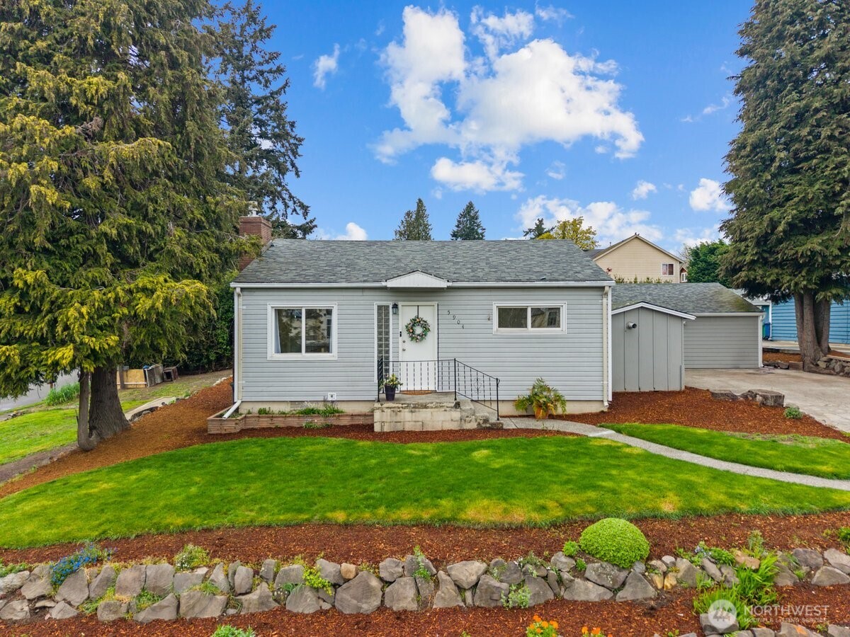 5904 S 149th Street , Tukwila, WA 98168-2150
