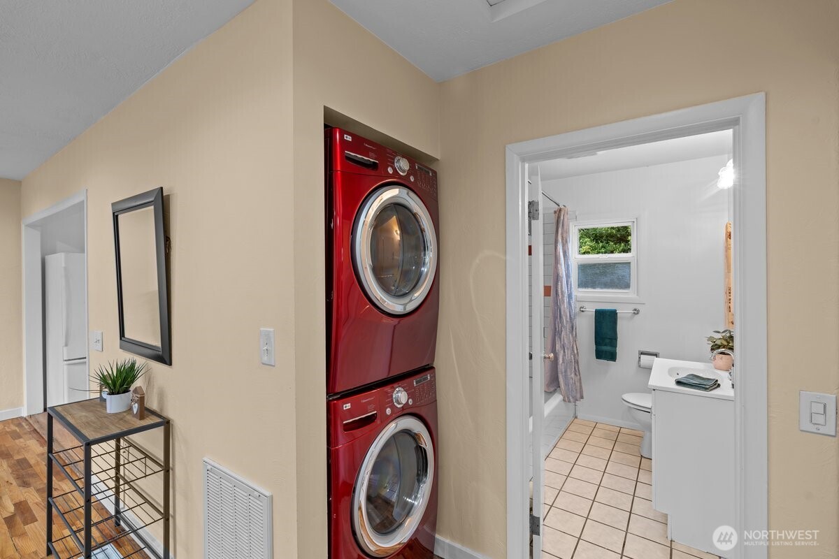 5904 S 149th Street , Tukwila, WA 98168-2150