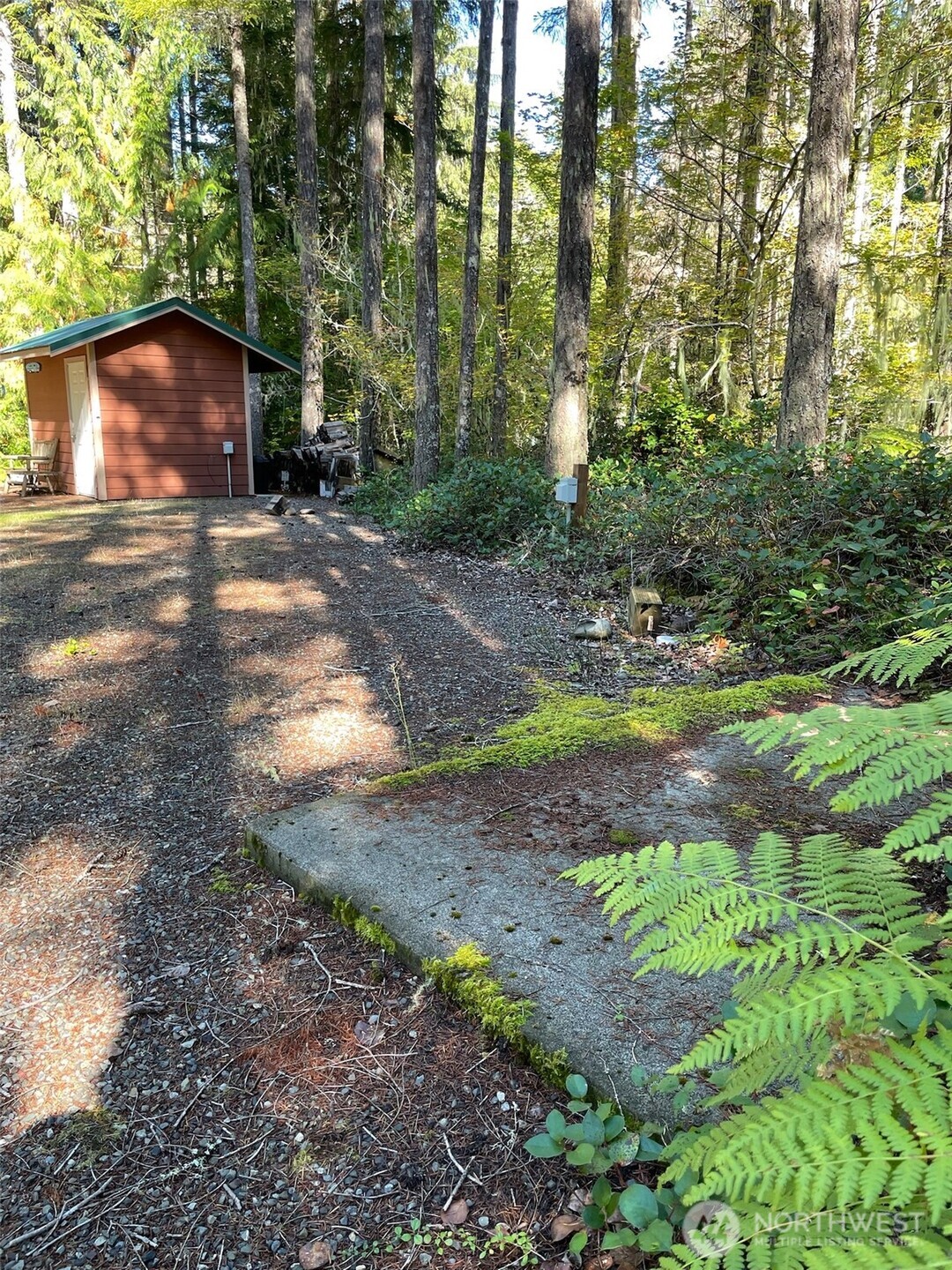 20 Oxbow Place , Hoodsport, WA 98548