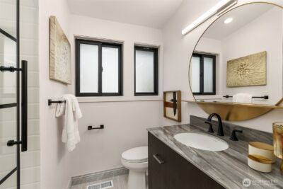 2032 123rd Avenue SE, Bellevue, WA 98005 - Photo 19