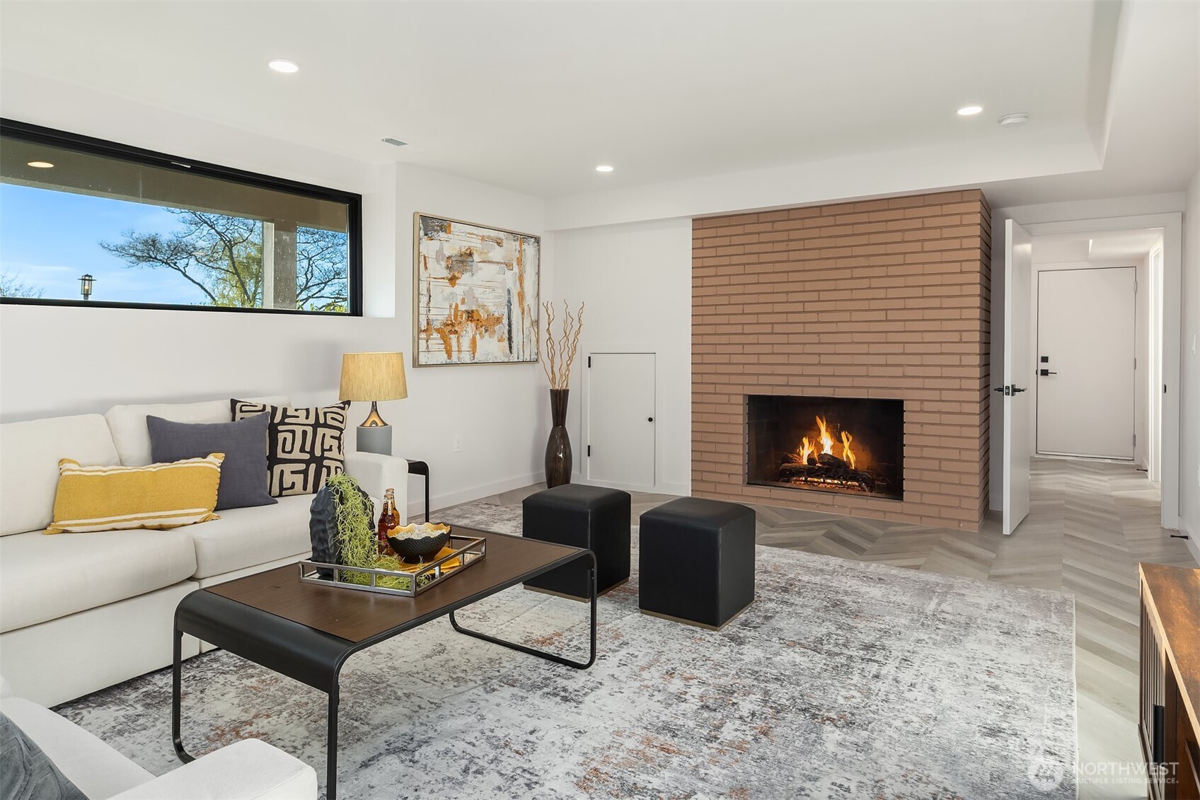 2032 123rd Avenue SE, Bellevue, WA 98005