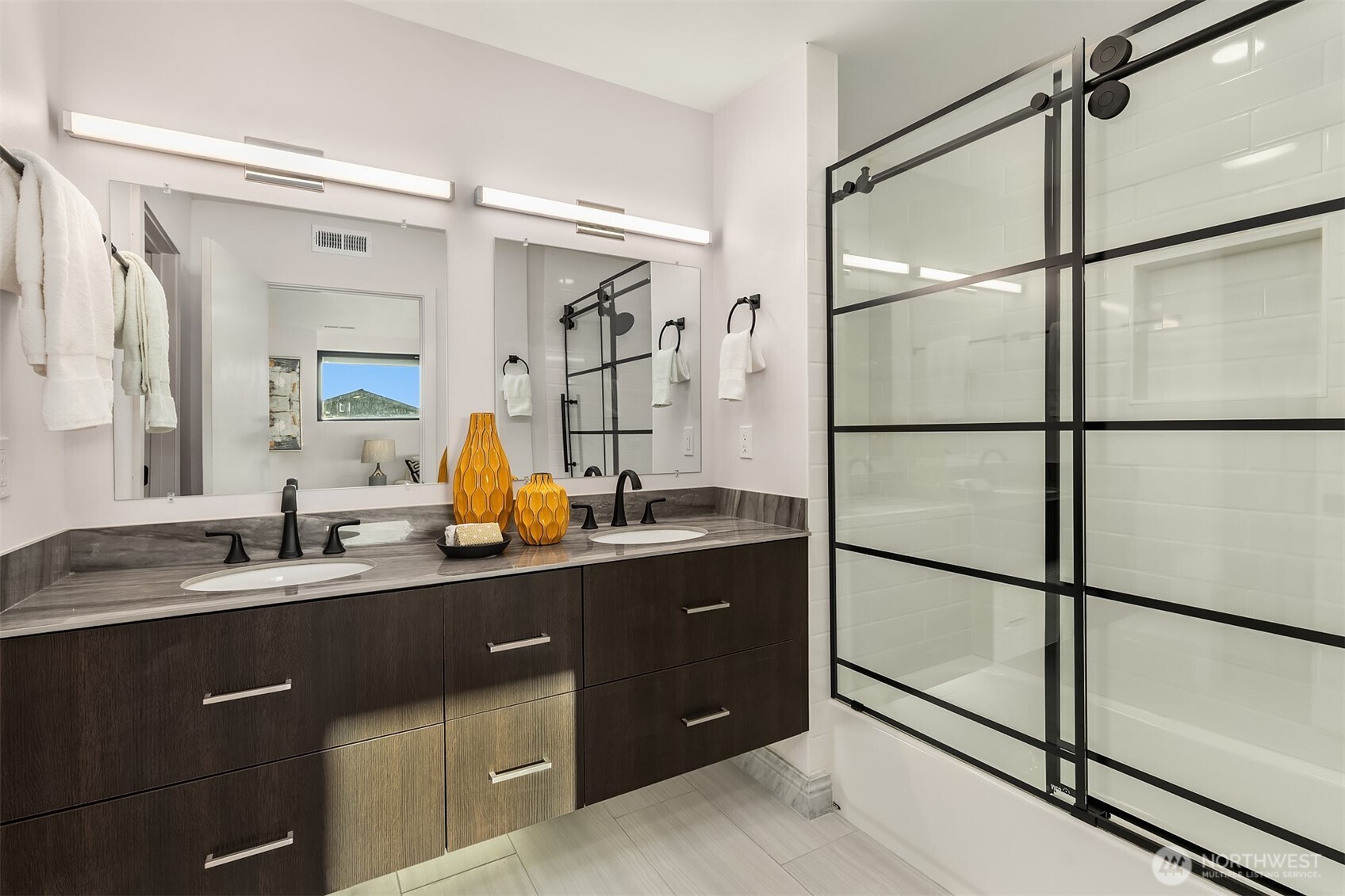 2032 123rd Avenue SE, Bellevue, WA 98005