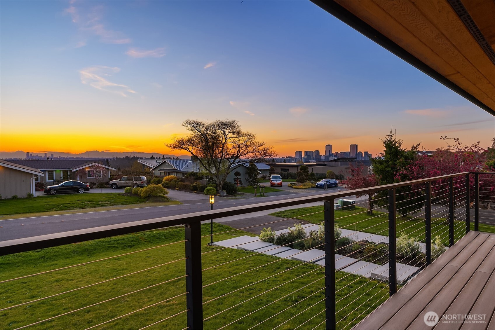 2032 123rd Avenue SE, Bellevue, WA 98005