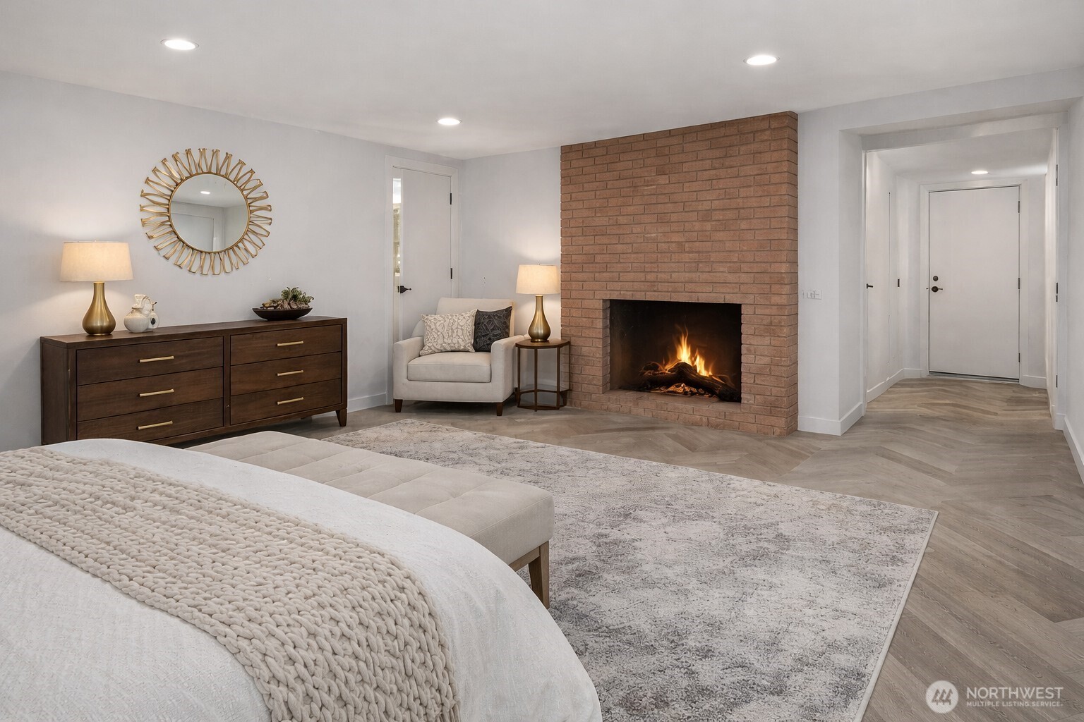 2032 123rd Avenue SE, Bellevue, WA 98005