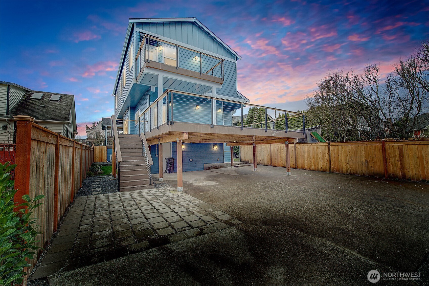 7008 Linden Avenue N, Seattle, WA 98103