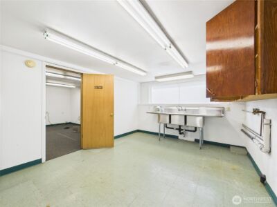 20411 Old Highway 99 SW, Centralia, WA 98531 - Photo 5