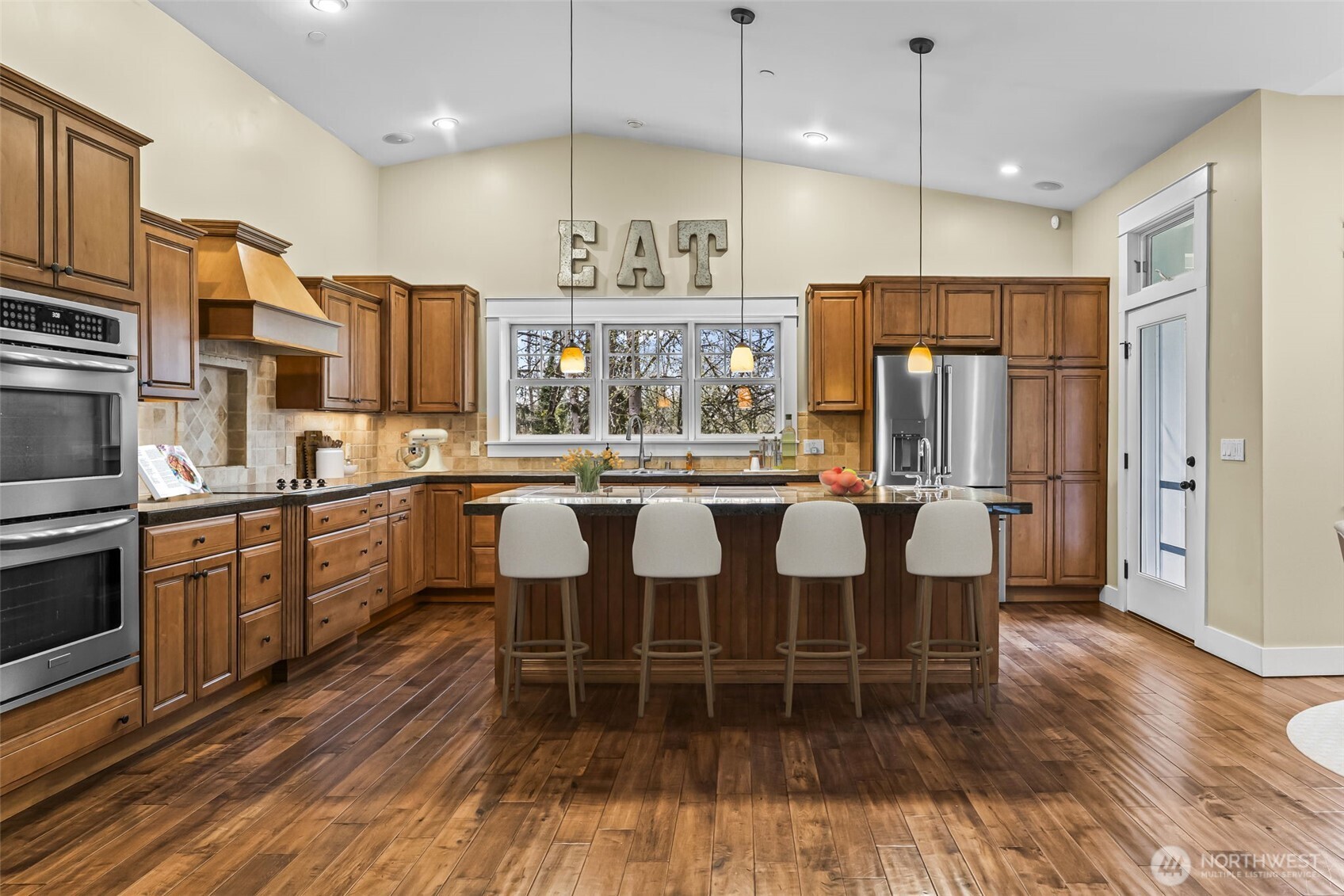 9715 Crescent Valley Drive NW, Gig Harbor, WA 98332