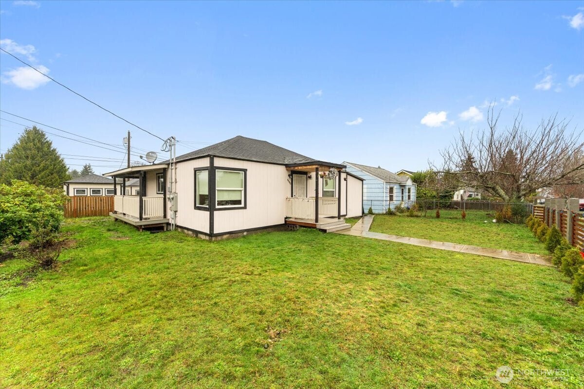 4640 E G Street , Tacoma, WA 98404
