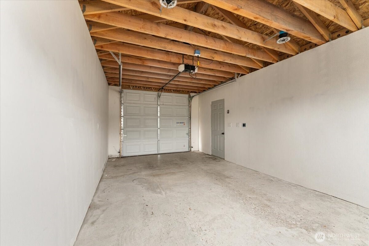 4640 E G Street , Tacoma, WA 98404