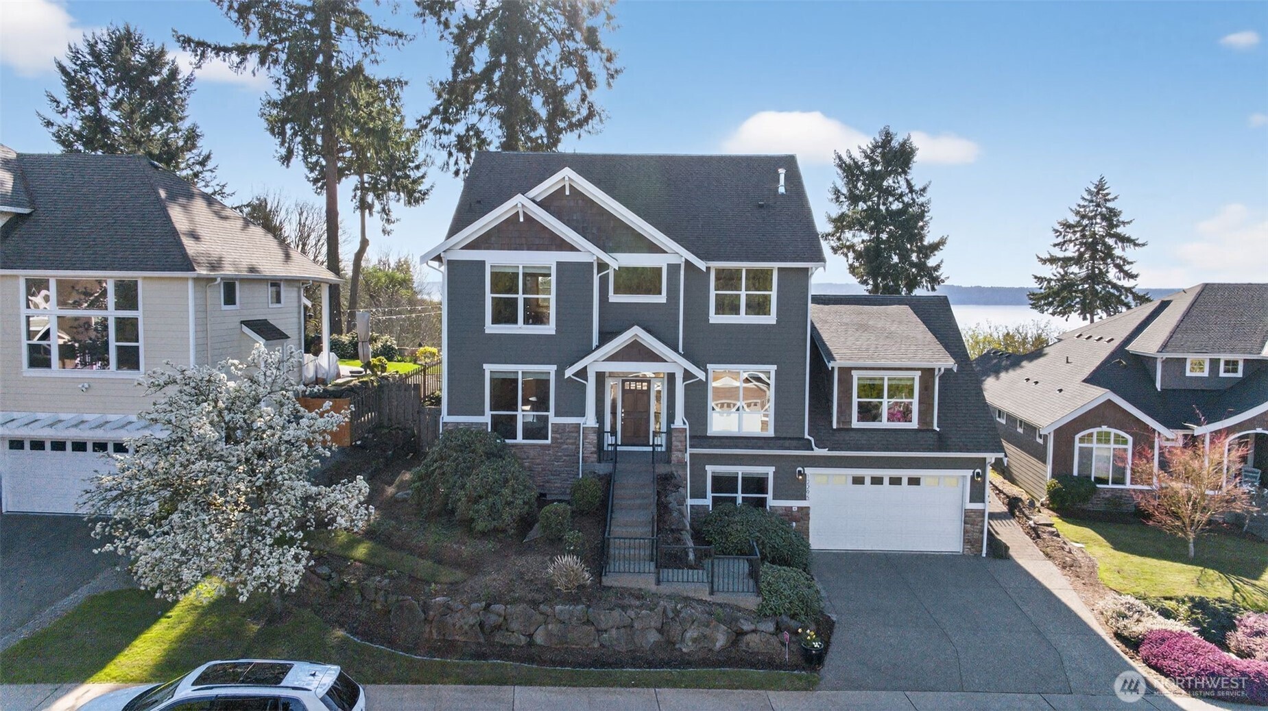 12295 15th Avenue SW, Burien, WA 98146-2646