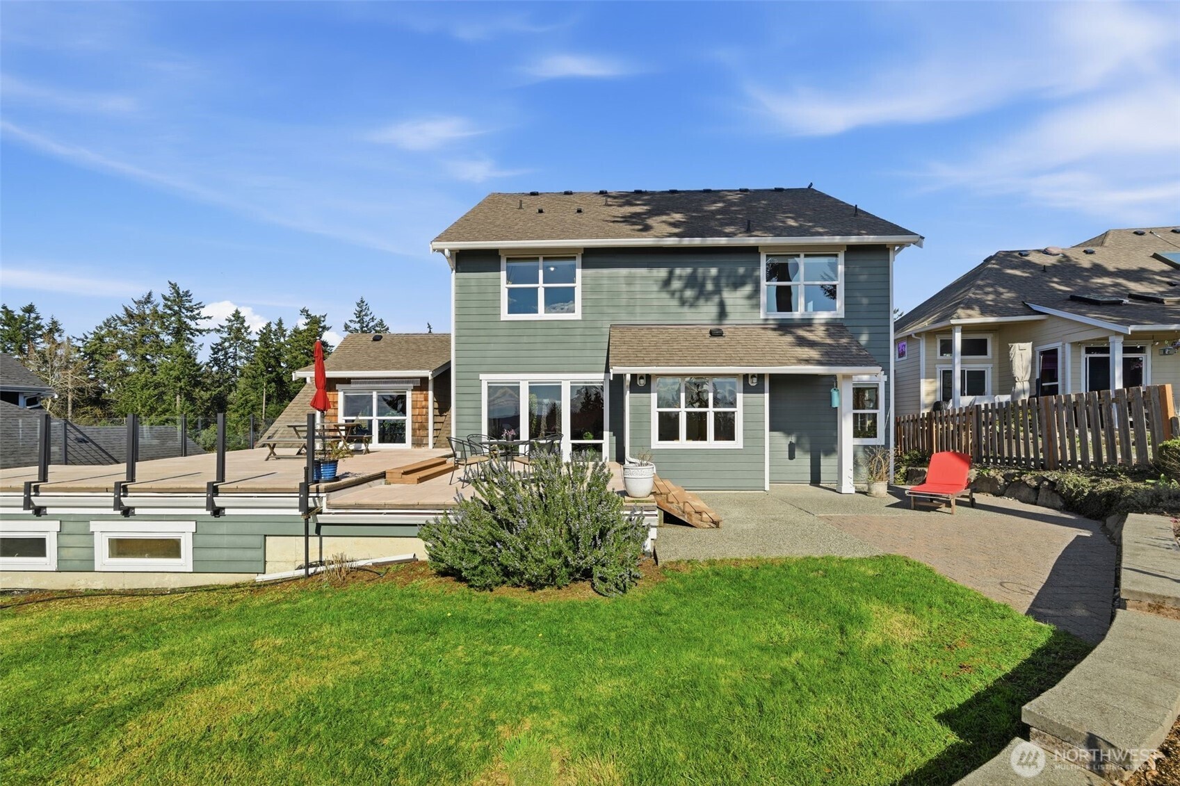12295 15th Avenue SW, Burien, WA 98146-2646