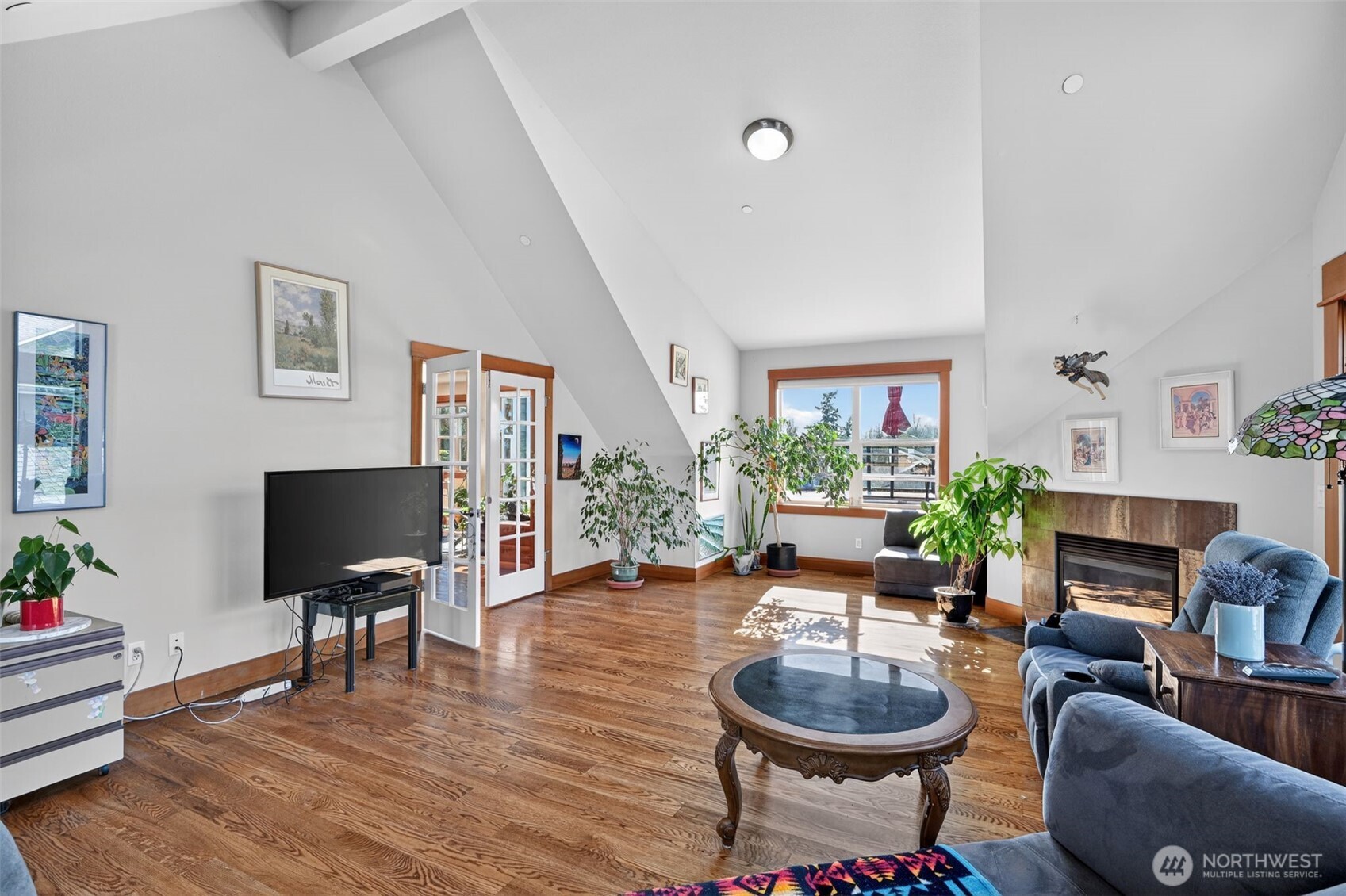 12295 15th Avenue SW, Burien, WA 98146-2646