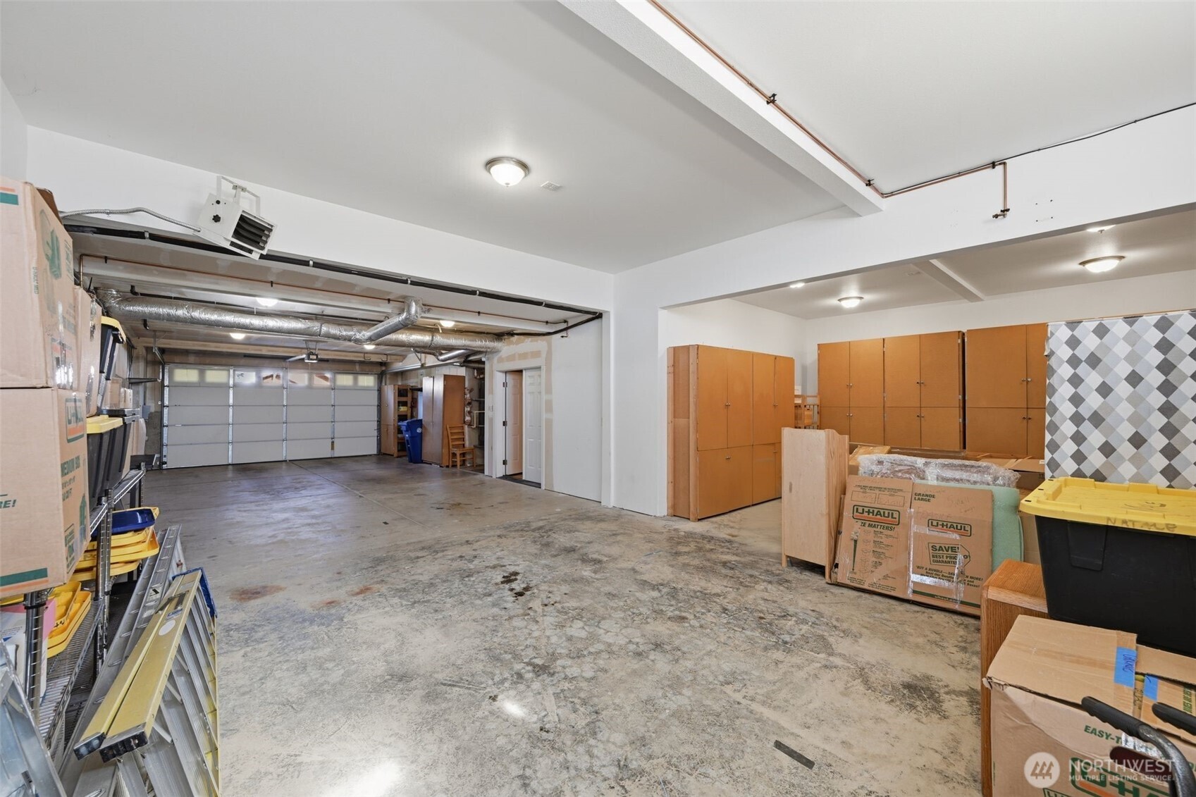 12295 15th Avenue SW, Burien, WA 98146-2646