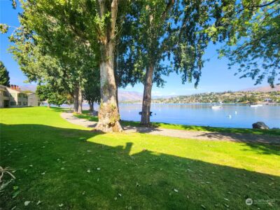 1 Beach 565-P , Manson, WA 98831 - Photo 3