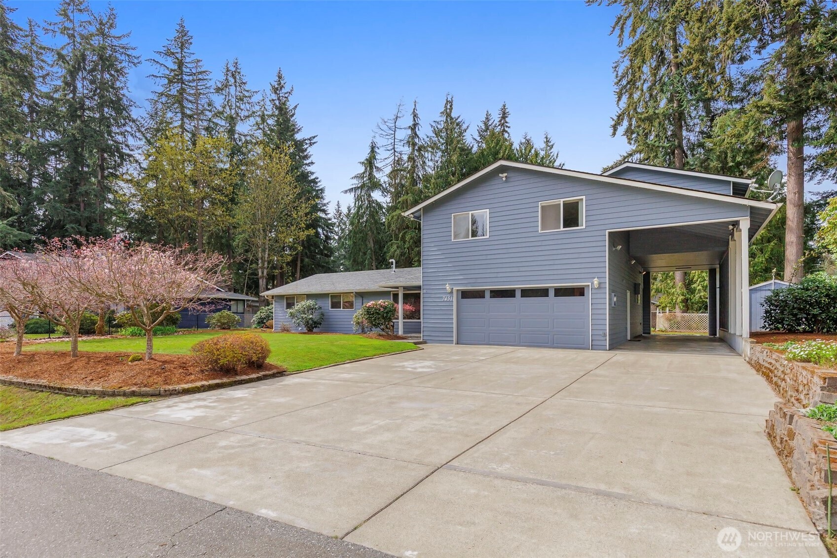 7451 Lazy S Lane NE, Bremerton, WA 98311