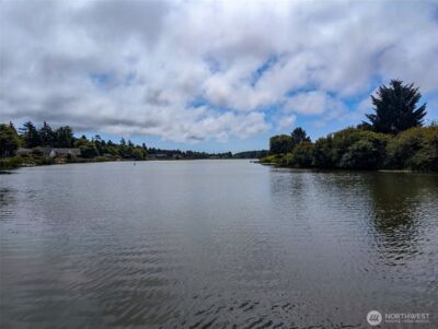 413 Lake View Loop NE, Ocean Shores, WA 98569 - Photo 3