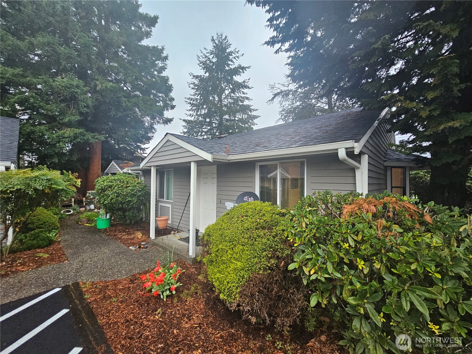 406 E Pioneer Street #A, Granite Falls, WA 98252