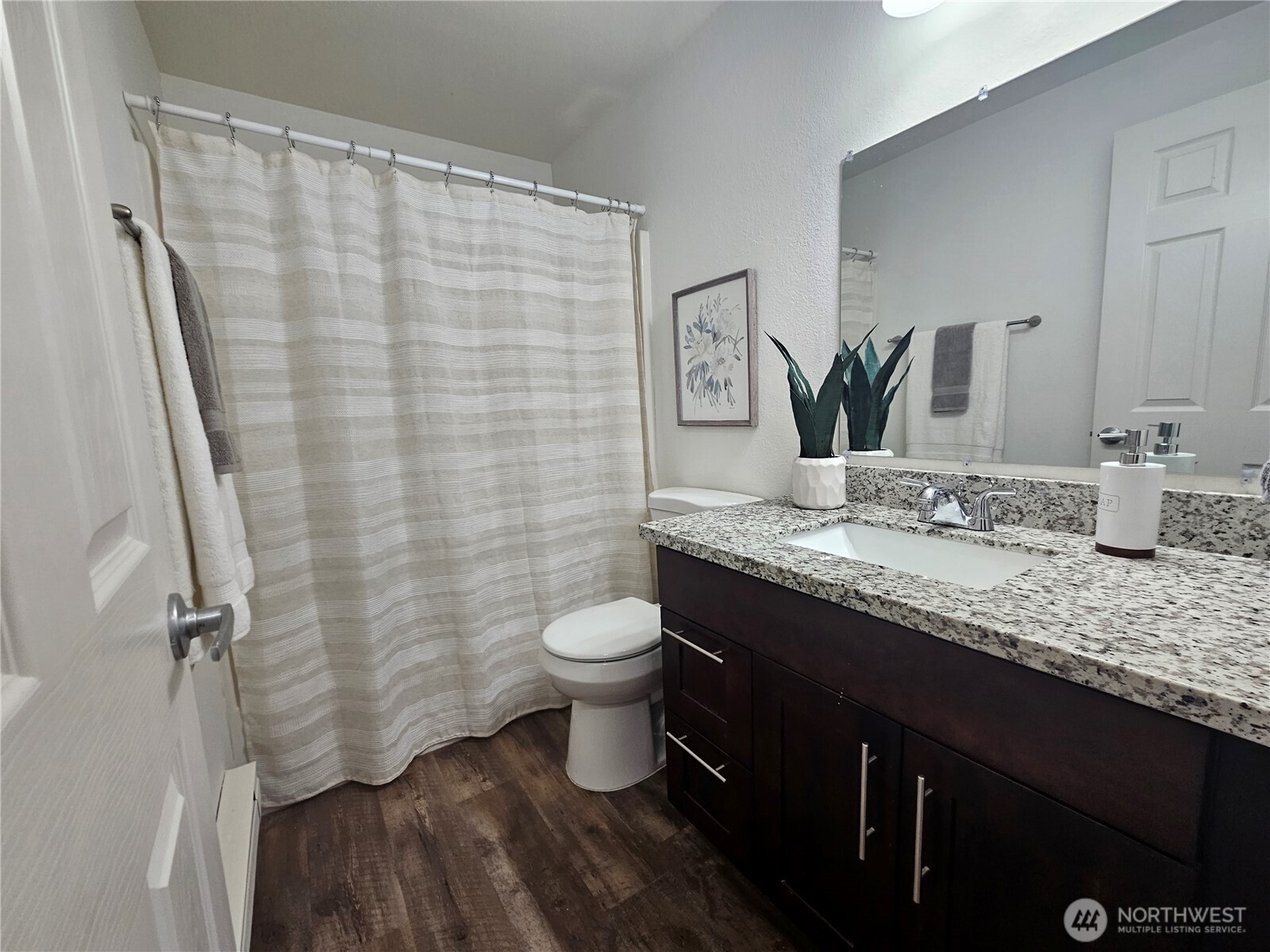 406 E Pioneer Street #D, Granite Falls, WA 98252