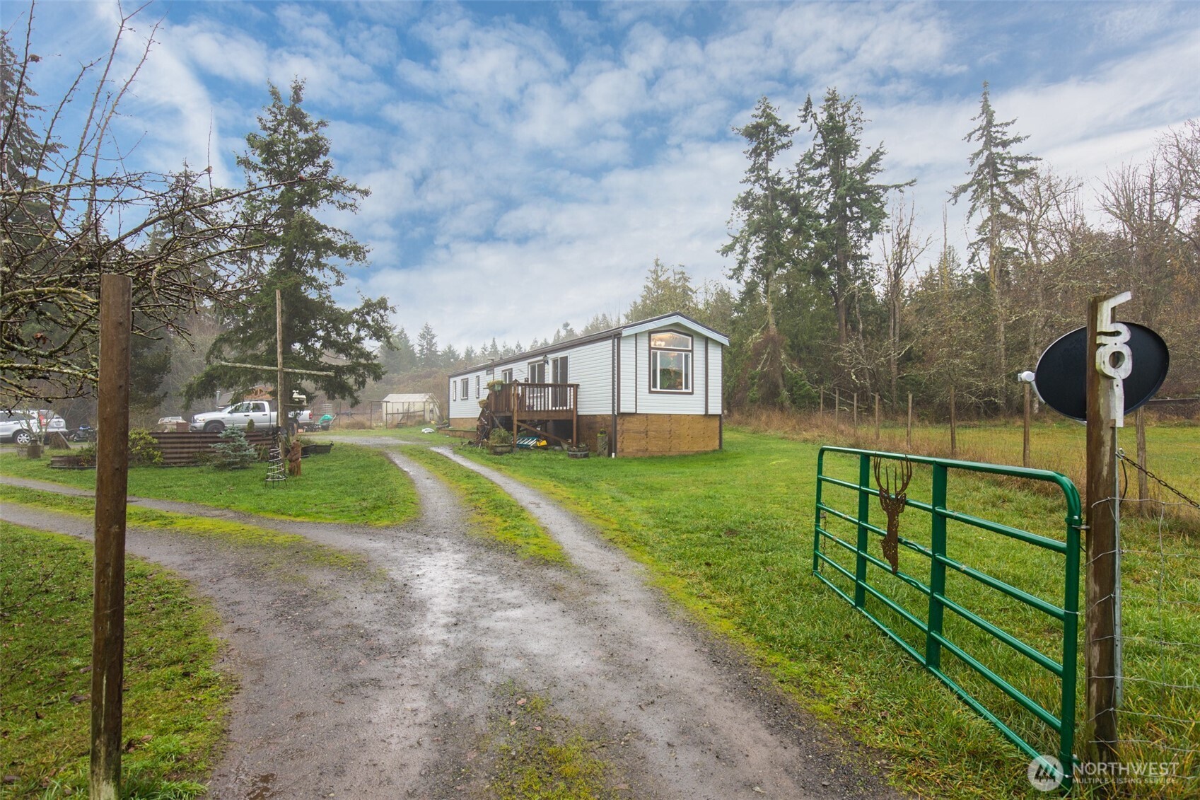 501 McCarver Road , Port Angeles, WA 98362