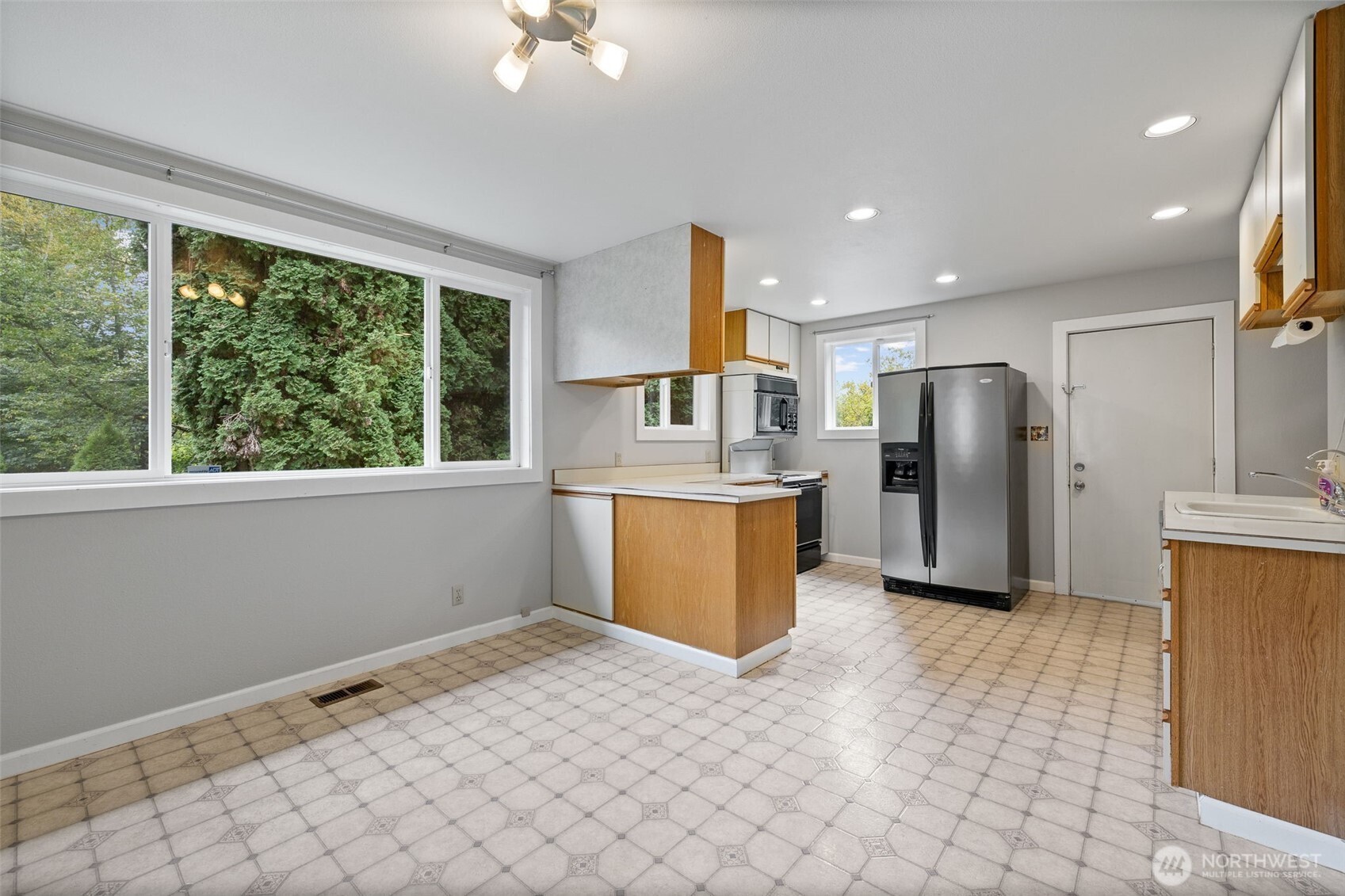 9425 Carnation Duvall Road NE, Carnation, WA 98014